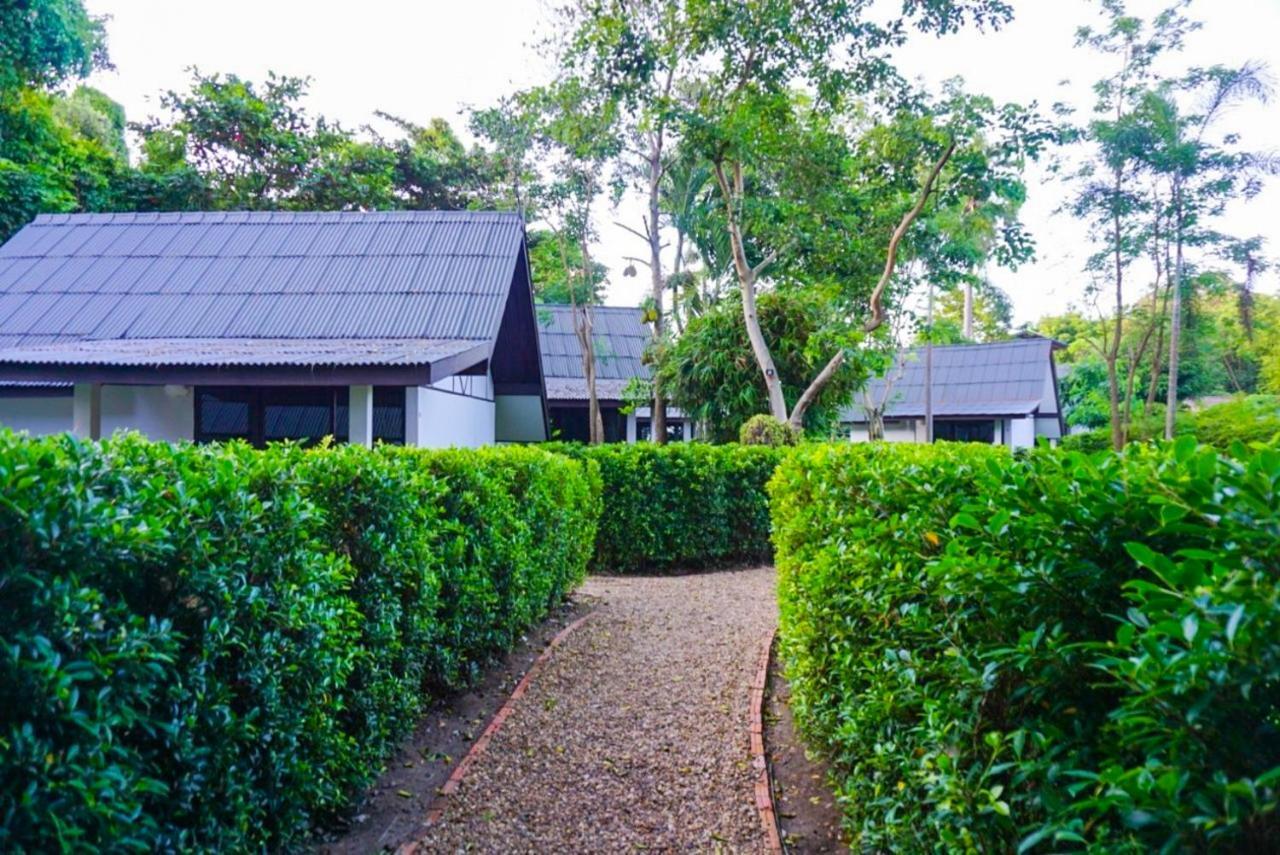 Banyan Resort @Rayong Ban Phe Exterior foto